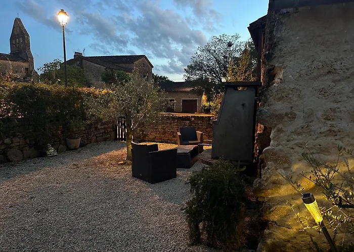 بيت للعطل Beautiful Two Bedroomed Soturac