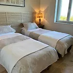Beautiful Two Bedroomed Prázdninový dům Soturac