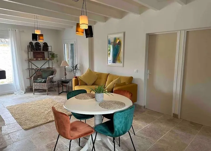 Dom wakacyjny Beautiful Two Bedroomed Soturac