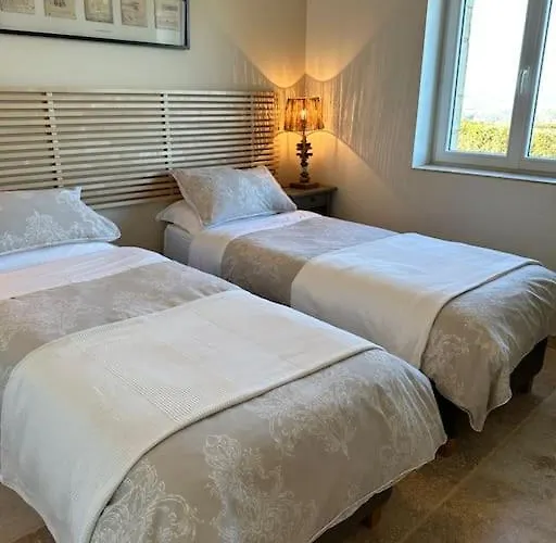 Beautiful Two Bedroomed Dom wakacyjny Soturac