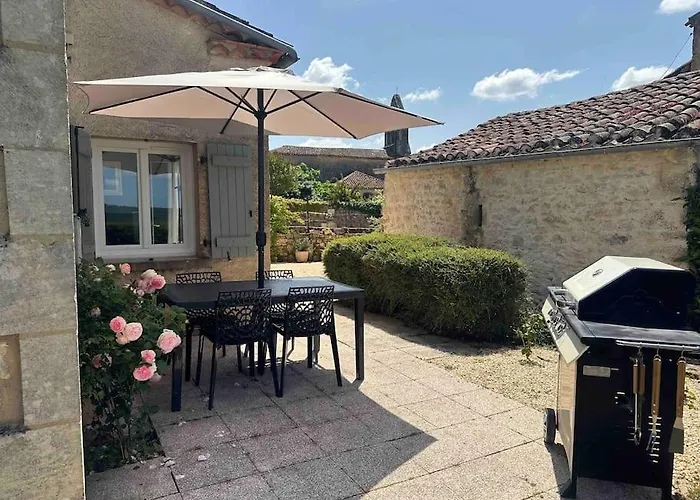 Beautiful Two Bedroomed Dom wakacyjny *