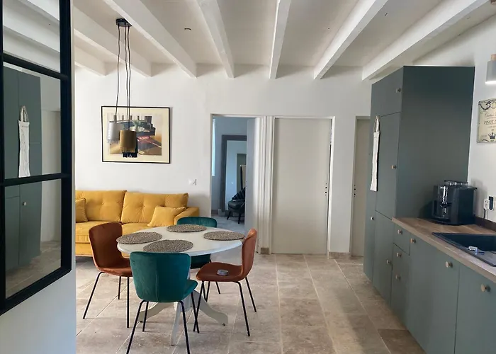 Beautiful Two Bedroomed Dom wakacyjny